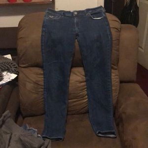 Hollister jeans